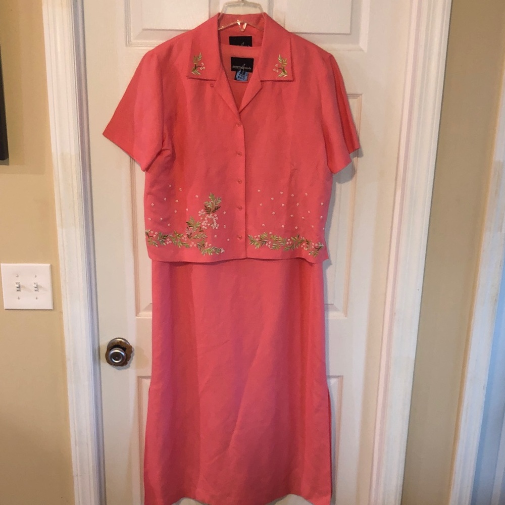 Vintage Elegant Coral Embroidered and Beaded Two-Piece Dress Set